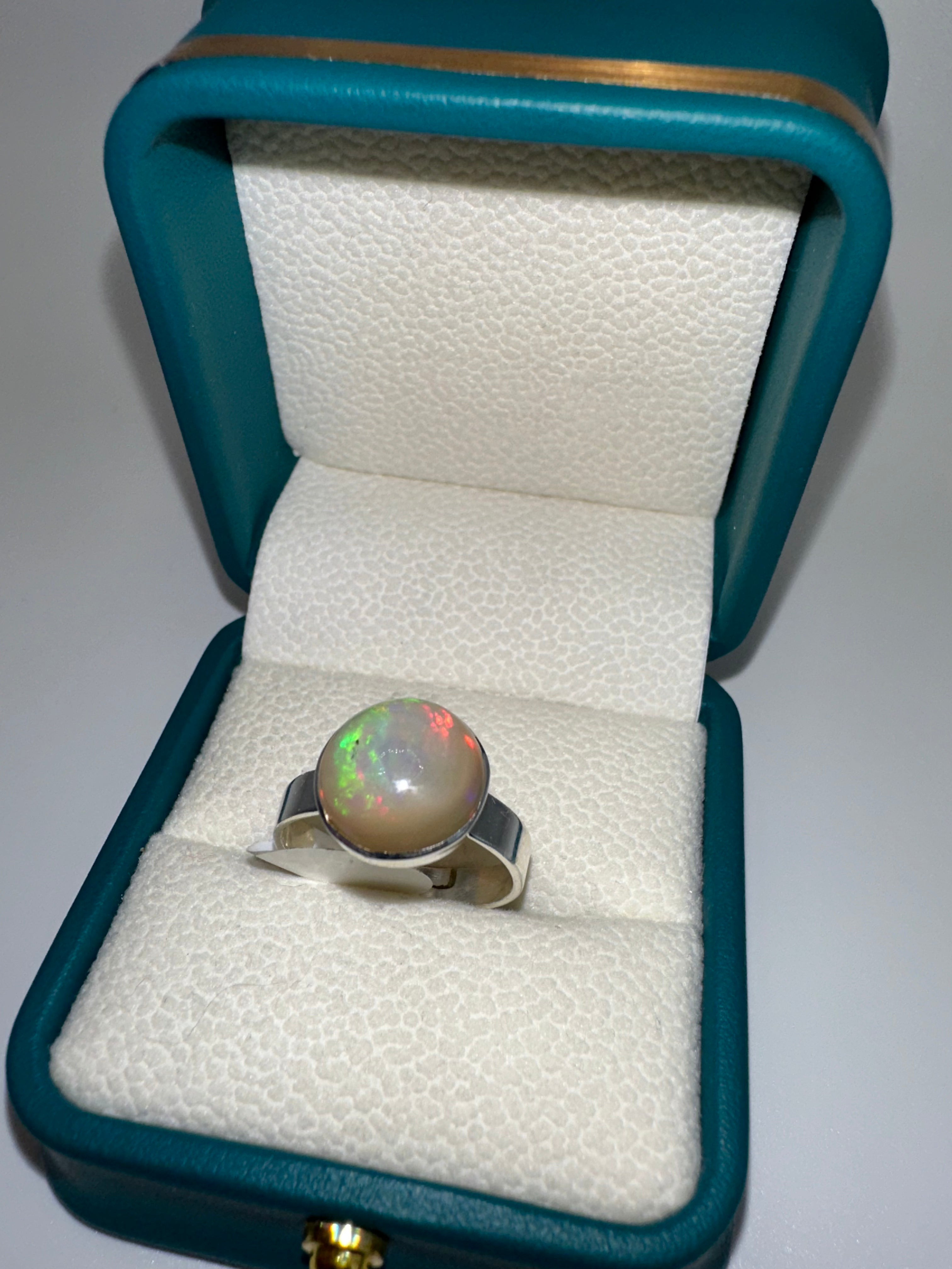 Opal 925 ring