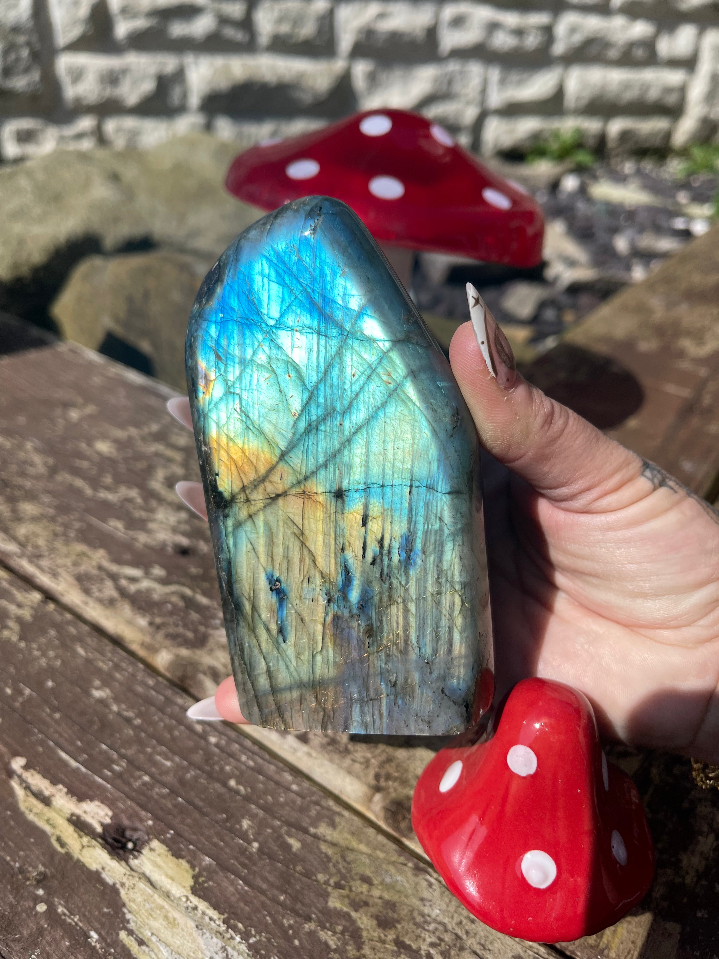 Labradorite freeform