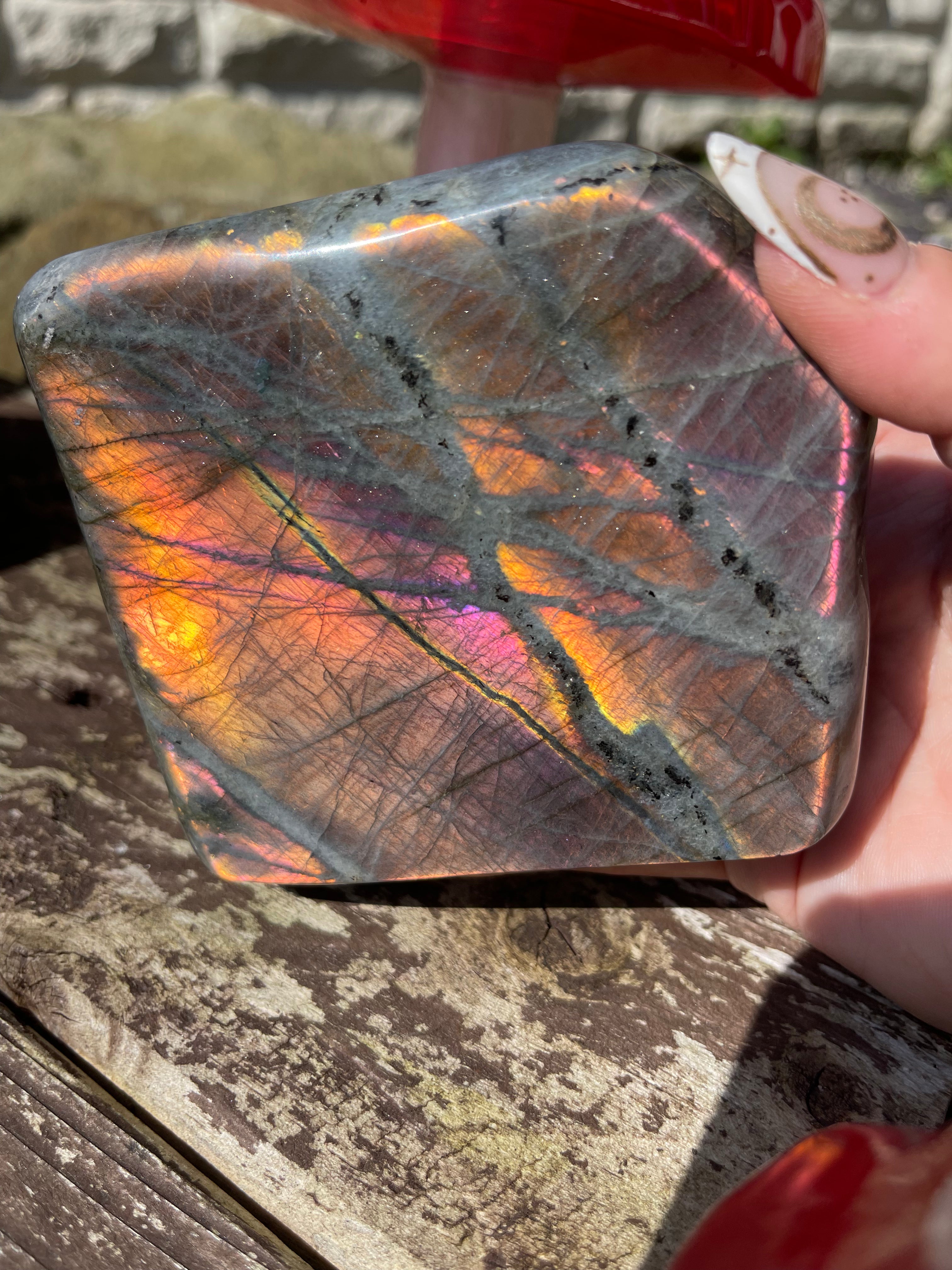 Labradorite freeform